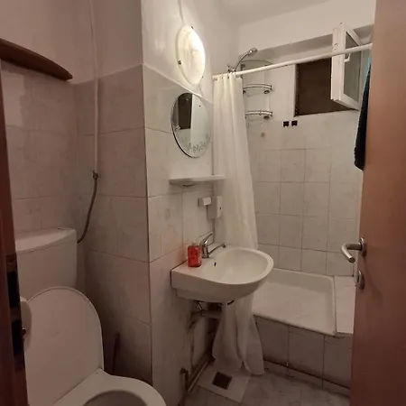 Price-inn 4 2 Nivele Scara Interioara Διαμέρισμα *