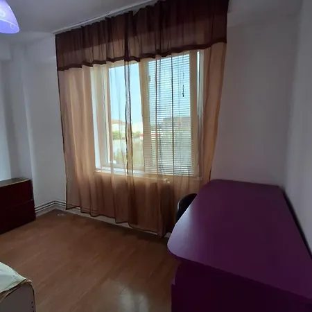 Διαμέρισμα Price-inn 4 2 Nivele Scara Interioara